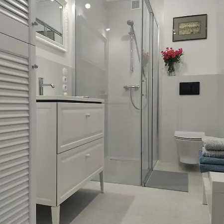 Apartament Przy Wiezy Torun Exterior photo